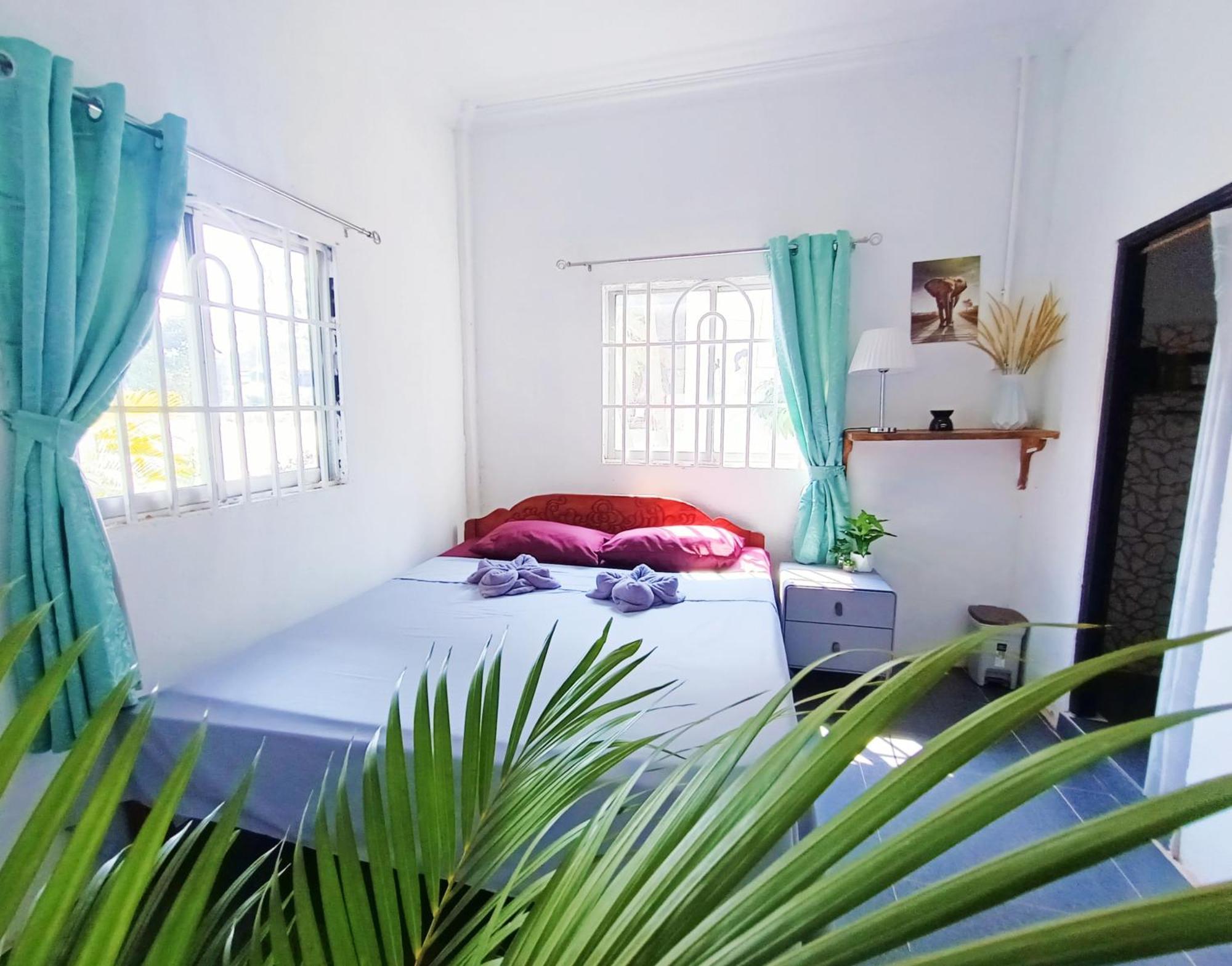 Sam'S Guesthouse M'Pai Bay Ко-Ронг-Самлоем Екстер'єр фото